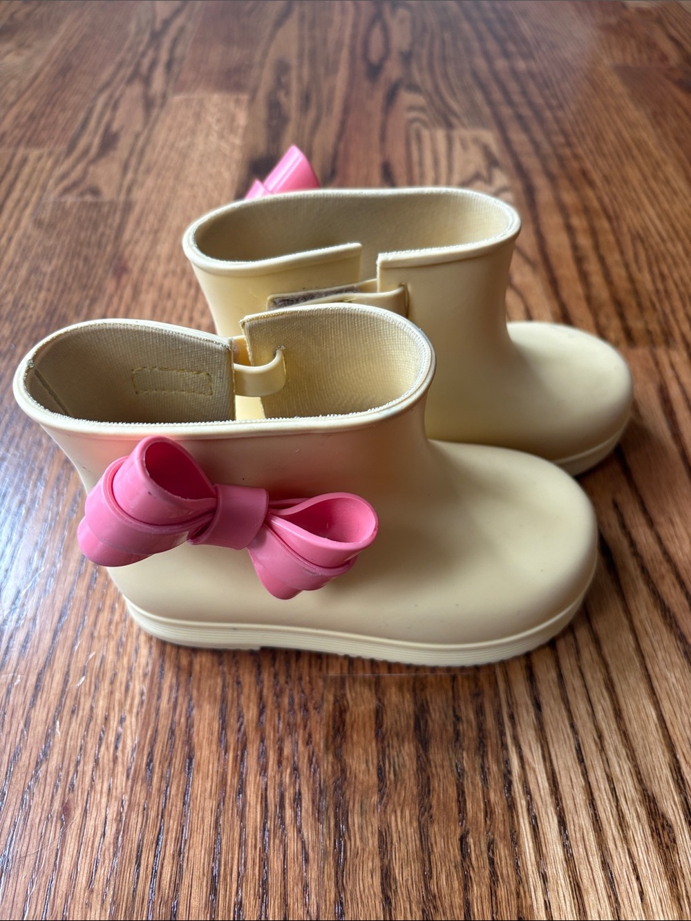 Mini Melissa Butter Yellow Rain Boots with Pink Bow Accent